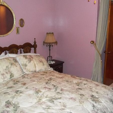 The Rivers Edge Executive Suites Tiffin Bagian luar foto