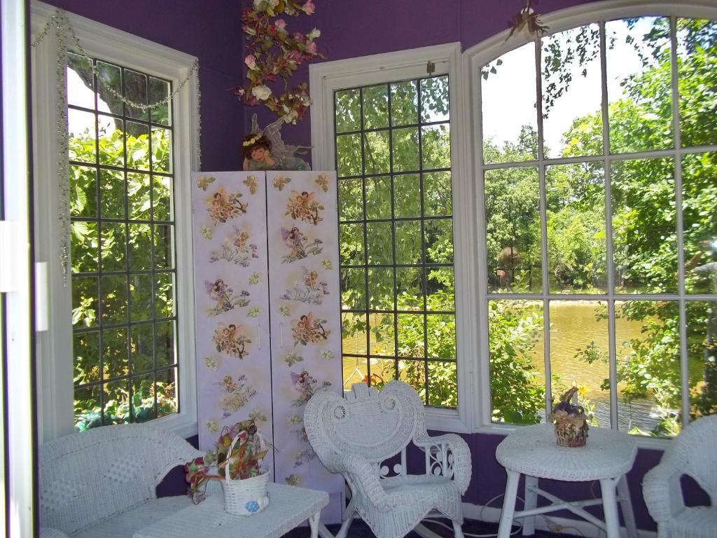 The Rivers Edge Executive Suites Tiffin Bagian luar foto